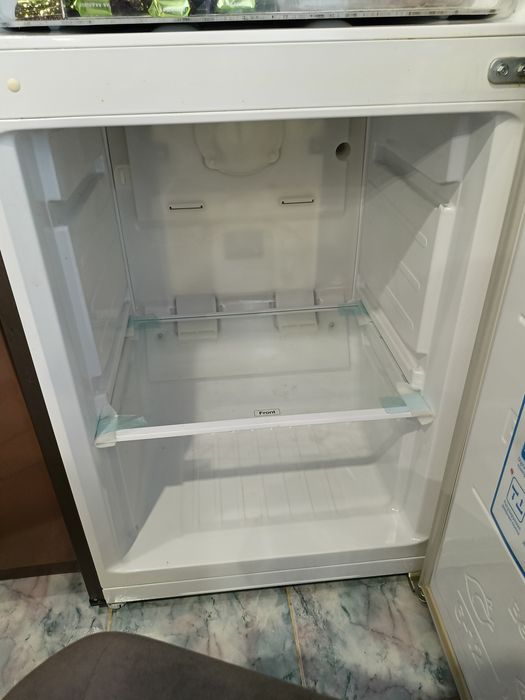 Холодильник Samsung