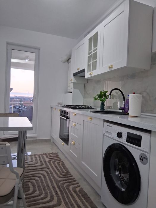 Chirie Str 1 Decembrie 1918 Chiajna Rosu Militari Residence