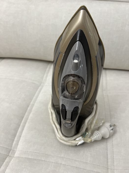 Утюг большой , оригинал .