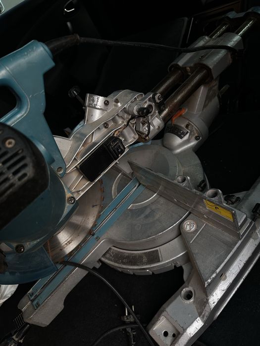 Makita LS1018L настолен циркуляр