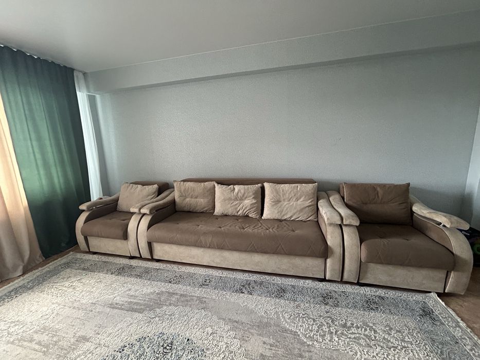 Продам диван недорого