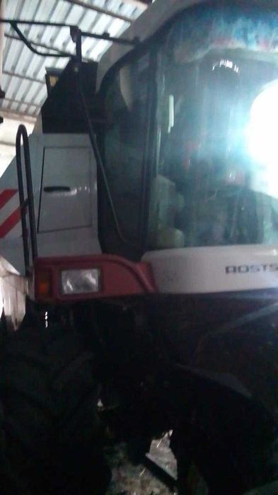 Продаётся комбайн Вектор 410.