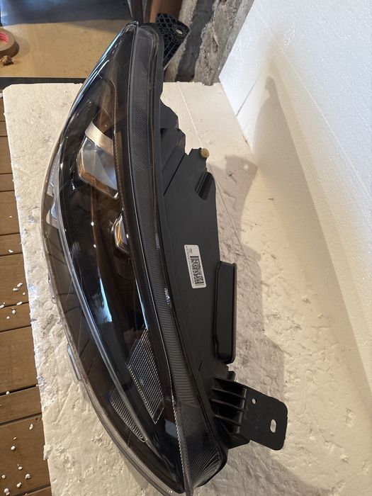 Фар Ford Focus Full Led 2020