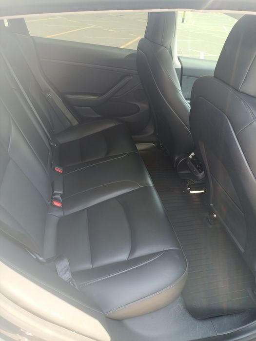 Tesla model 3 ( standart)