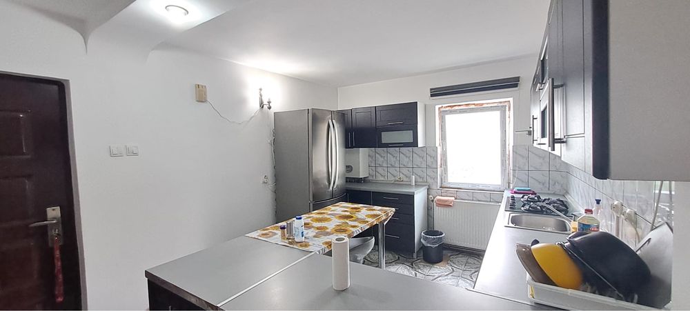 Apartament 2 camere de inchiriat Gaesti