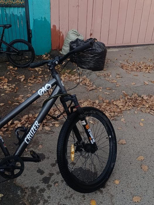 Продам велик cruizer
