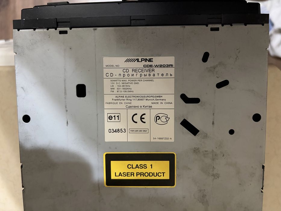 CD player за автомобил Alpine CDE-W203Ri
