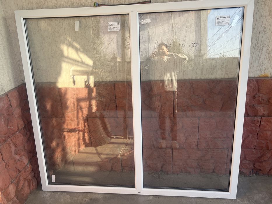 Окно и дверь для балкона