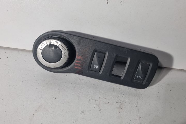 COMANDA 4X4  230517423 Dacia Duster prima generatie (facelift)