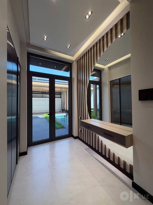 Продается ЕвроДом 6 комнат, ориентир: Ракатбоши, 3,5 сотки 400м²