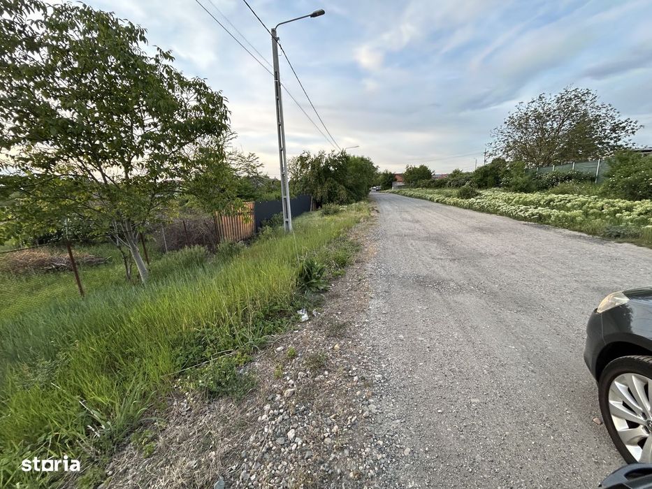 Vand teren intravilan,ptr.constructie,st.1440 mp.(70x20,5ml),Ar.Nou