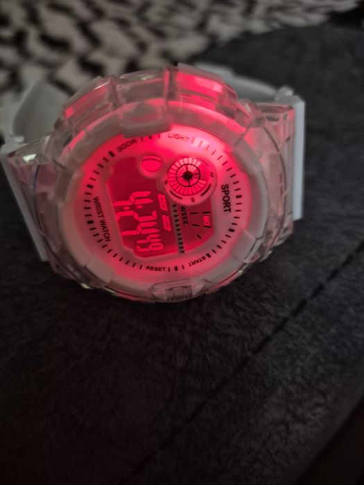 Ceas sport  unisex alb