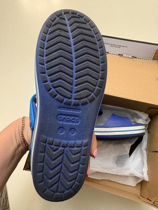 Продам кроксы на мальчика