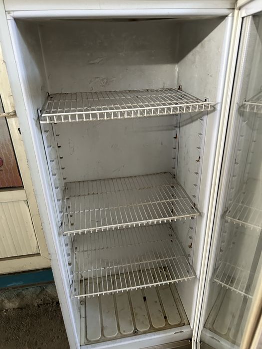 Продам холодильники ветриный холодильник