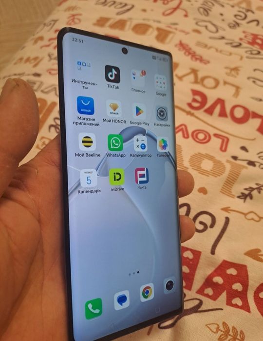 Honor 70 память 8/256