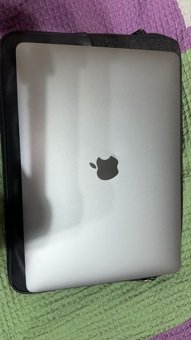 Macbook pro 13 i5