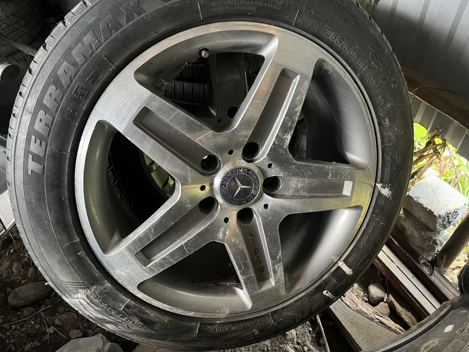 Продам диски на мерседес гелендваген