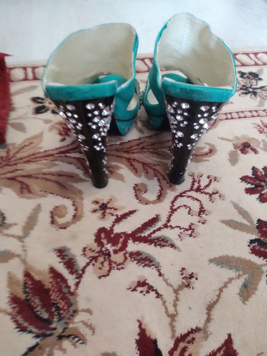 Продам ,басаножки