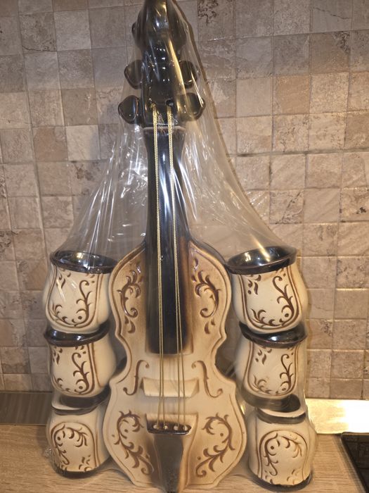 Minibar simfonia pentru bautura traditionala