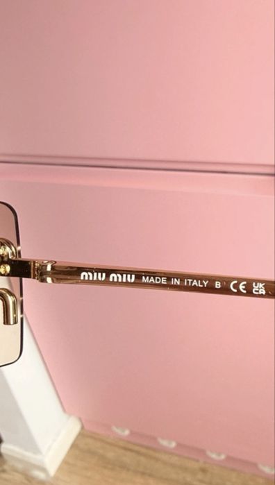 Ochelari de soare Miu Miu