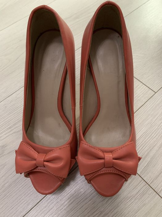 Pantofi corai nr36