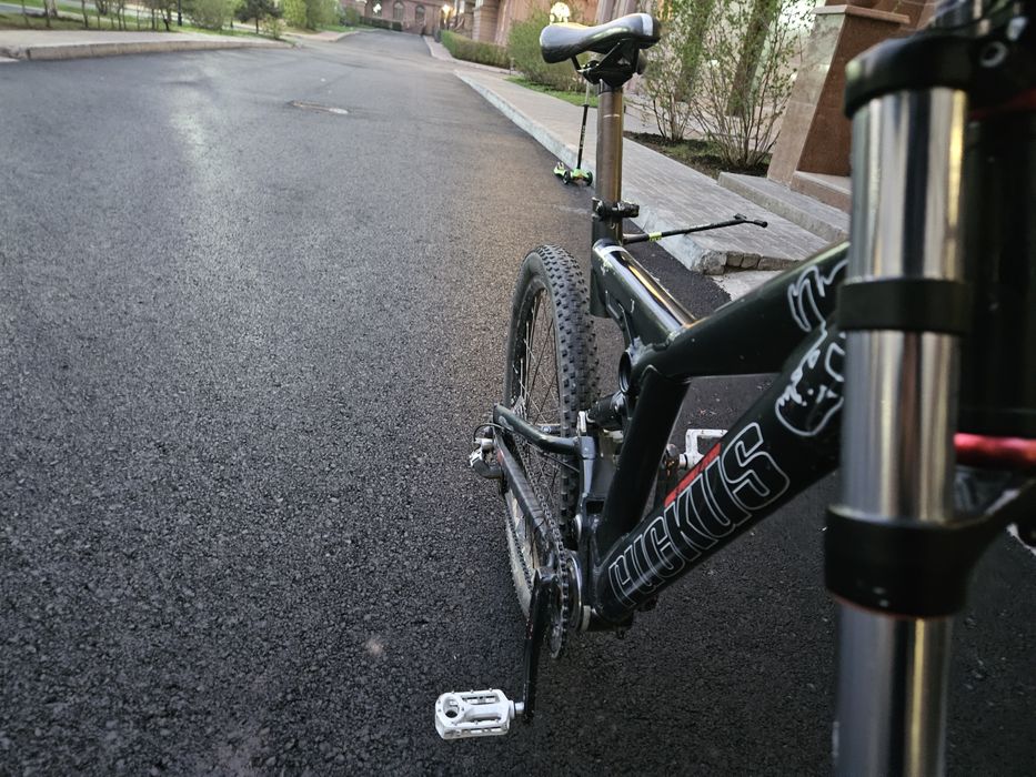 Downhill Ruckus zero point one