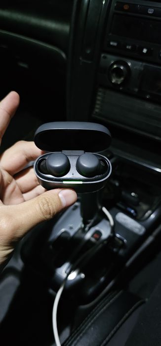 Продам наушники Sony