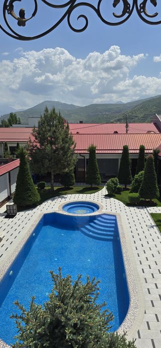 Продаётся своя дача в чарваке ходжикент