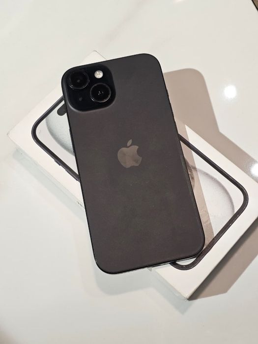 iPhone 15 89% 128GB