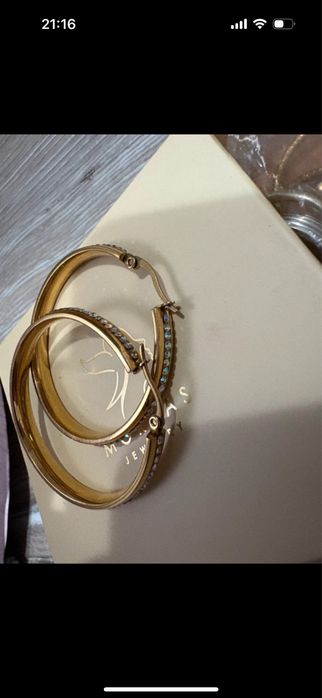 vand cercei placati cu aur 14k