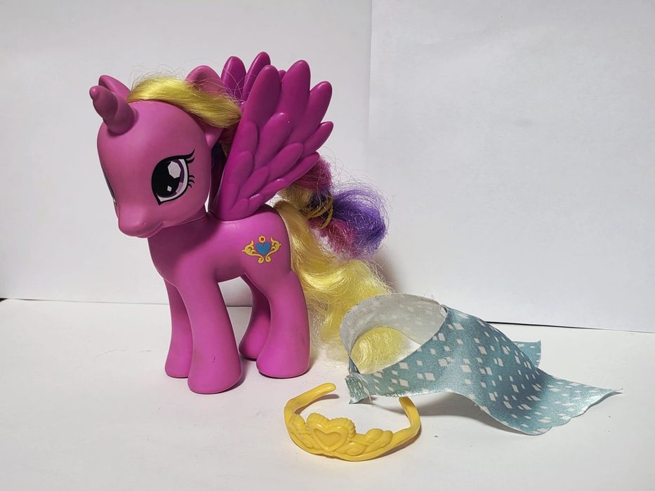 My little pony prințesa Cadența (Princess cadance)