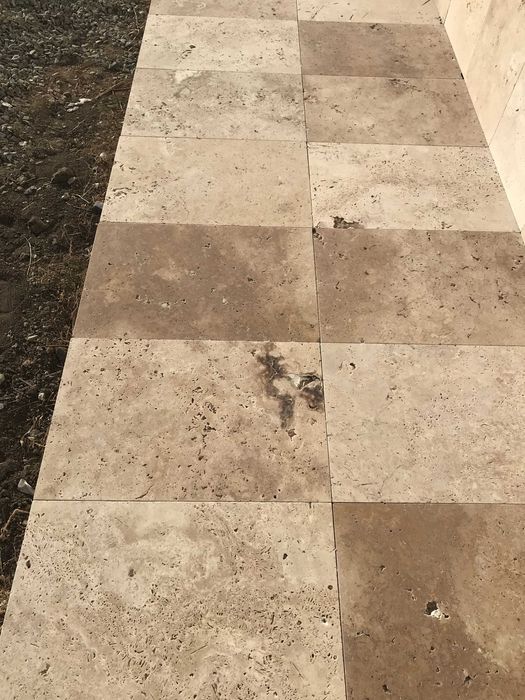 Montam gresie, faianță,granit, travertin și marmura