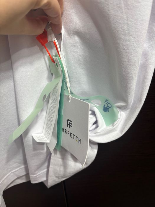 Vând tricou barbati Off White alb xxl