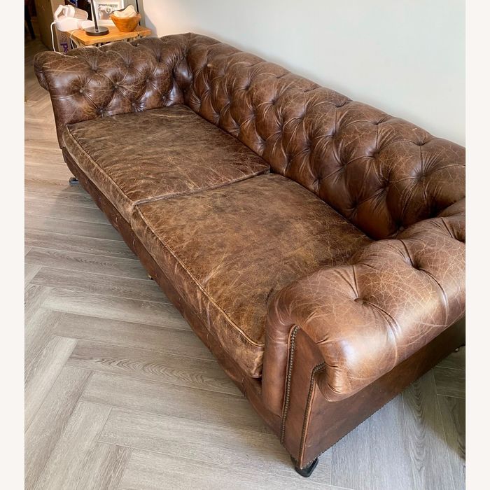 Restauram  mobilier  stil cu piele naturala pret de la