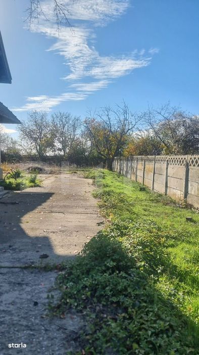 Teren Platforma Betonata+Constructie