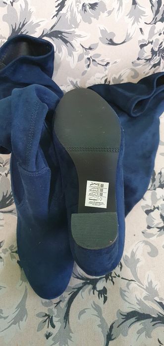 Încălțăminte de vânzare