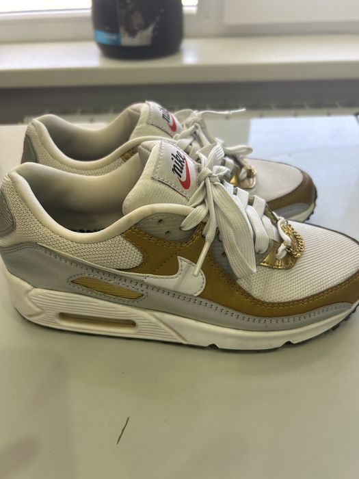 Кроссовки Nike, 39(38)размер маломерка,