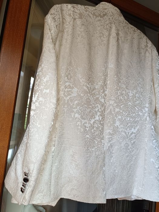 Costum de nuntă mărimea 54