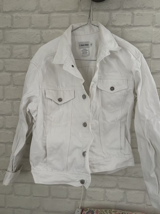 Бяло дънково яке Calvin Klein