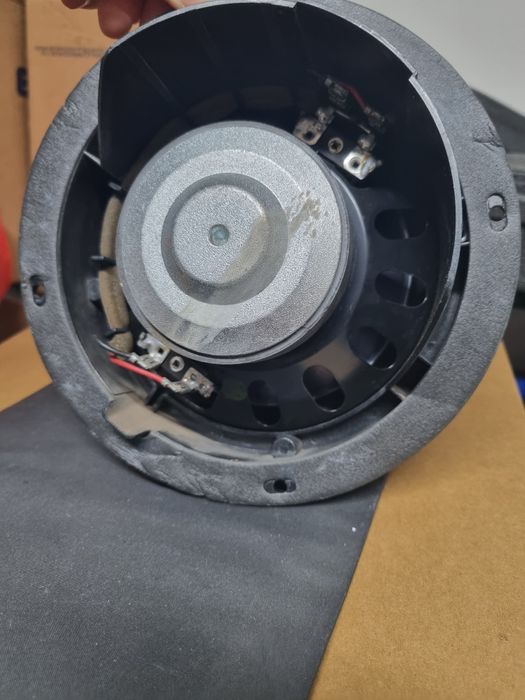 Mercedes ML W164 : Grup diferențial față și Boxă Harman Kardon