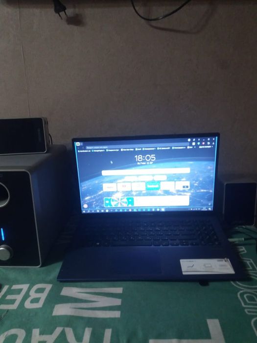 Продам ноутбук ASUS VivoBook