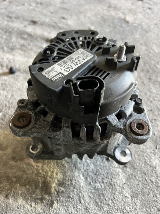 Алтернатор Динамо 150A VW AG Valeo