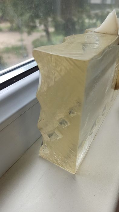 Продам оргстекло толстое