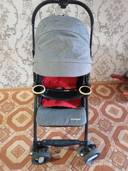 Продам детскую летнею коляску