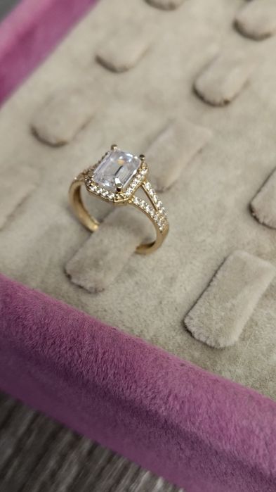 Златен пръстен 2.52гр 14К / 585