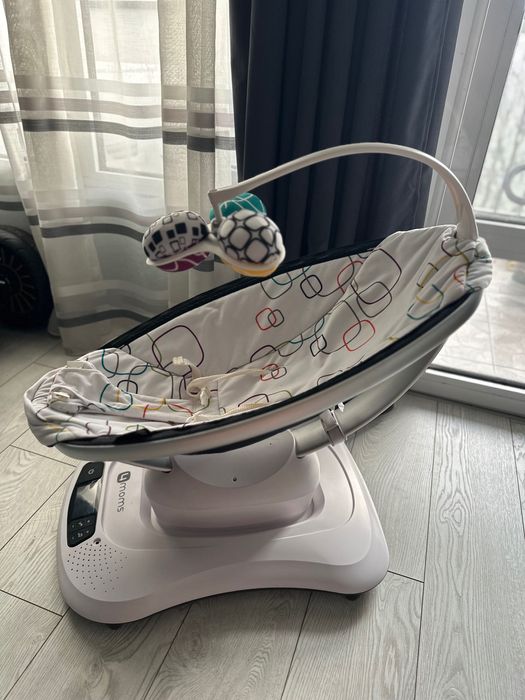 Бебешка люлка Mamaroo 4moms