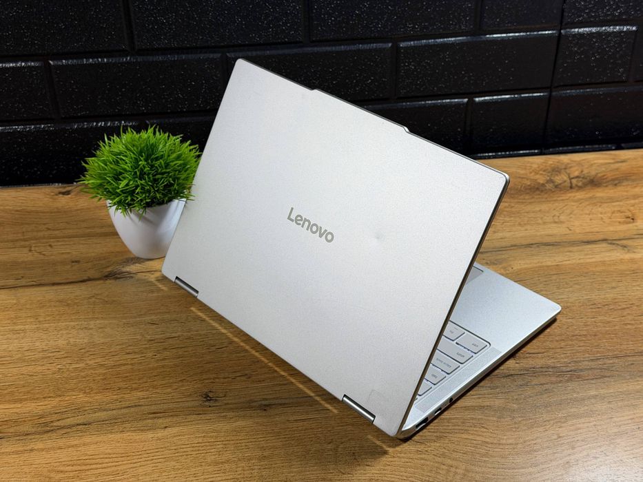 Срочно ! Lenovo YOGA oled x360 it dasturlash oyin
