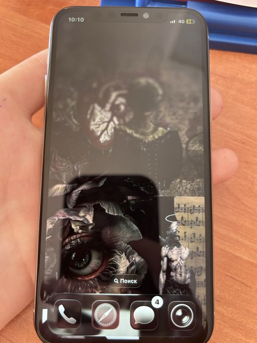 Продам айфон 11 про