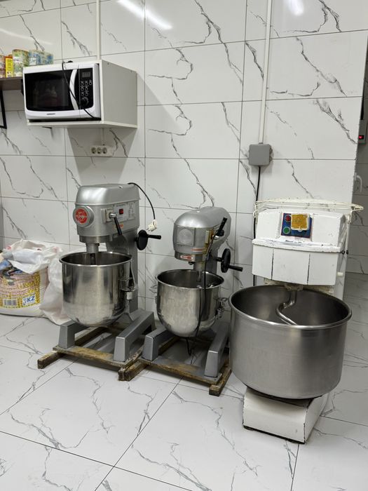 Большие миксеры , тестораскатка печи