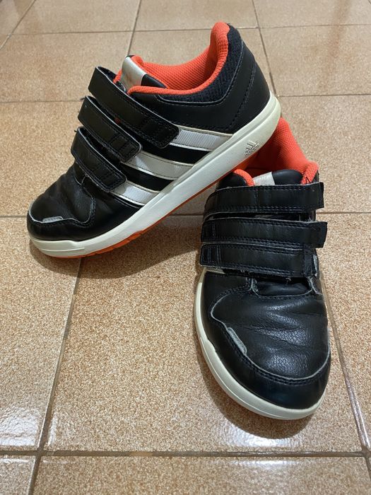 Маратонки Adidas 34н с подарък
